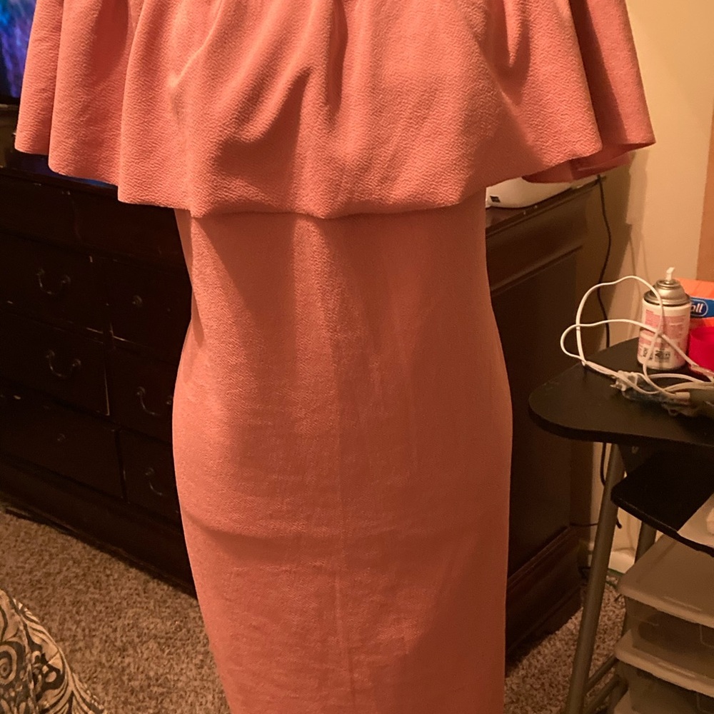 Dress - Picture 3 of 4